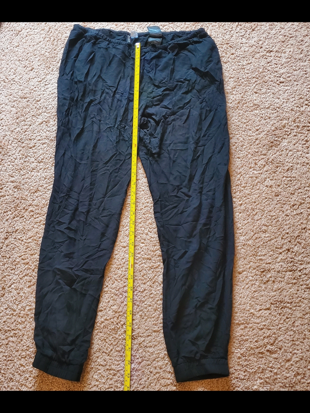 H&M Black Men's Jogger Sweatpants - Picture 3 of 4